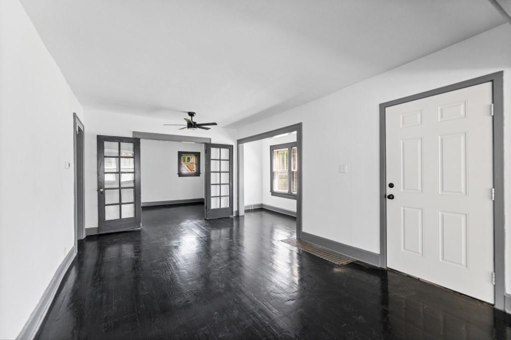2918 Parkwood Boulevard — photo 10