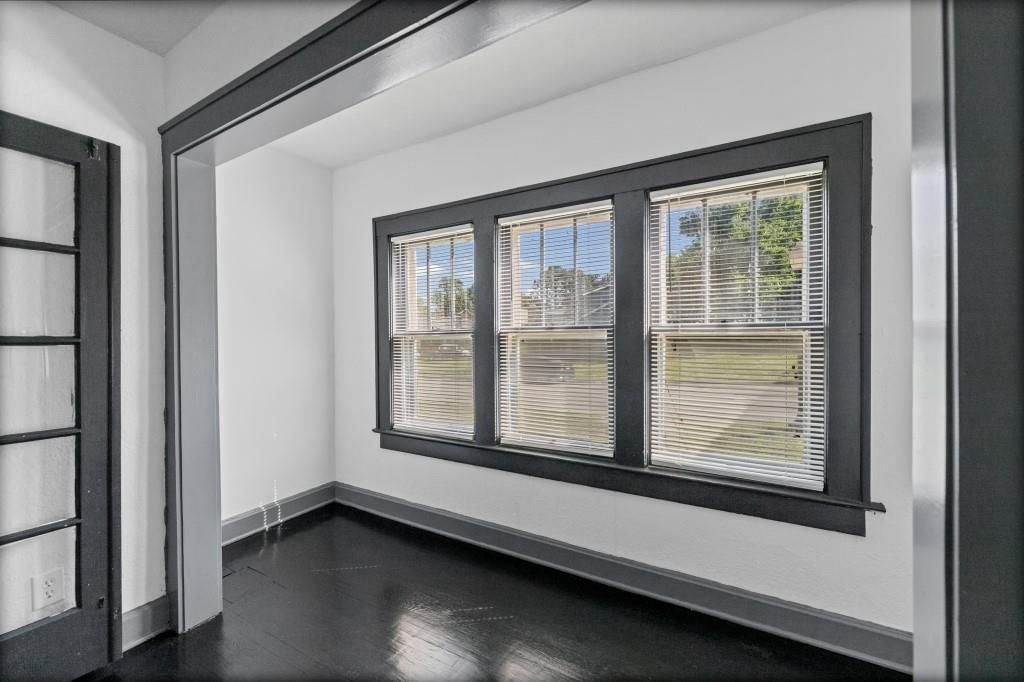 2918 Parkwood Boulevard — photo 11