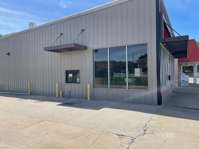 2202 A Frederick Avenue — photo 2