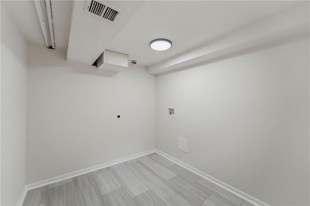 14606 LaQuinta Drive — photo 18