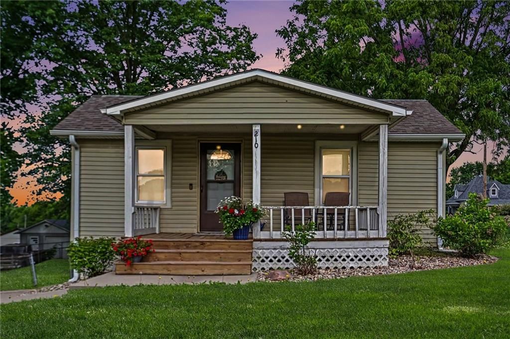 210 Elm Street — photo 22