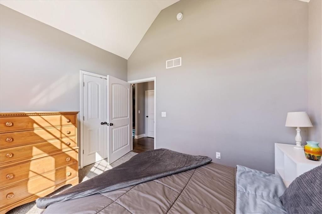 931 N Oak Terrace — photo 5