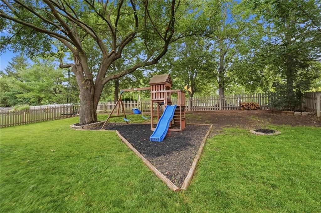 14652 W 151st Terrace — photo 35