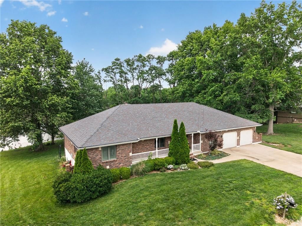1816 Rose Street, Kearney, MO