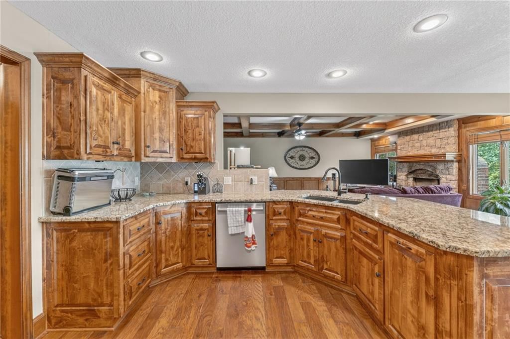 1816 Rose Street — photo 16