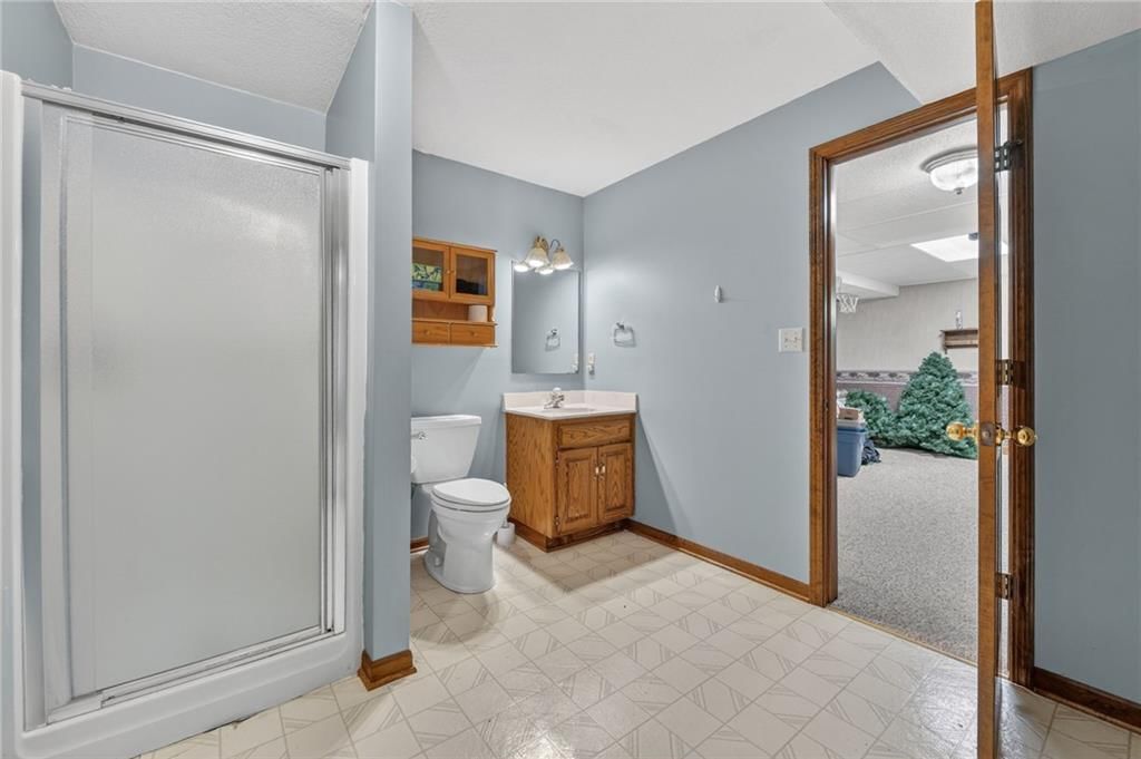 1816 Rose Street — photo 32