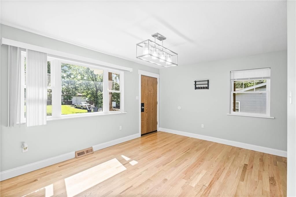 1911 Fair Lane — photo 8