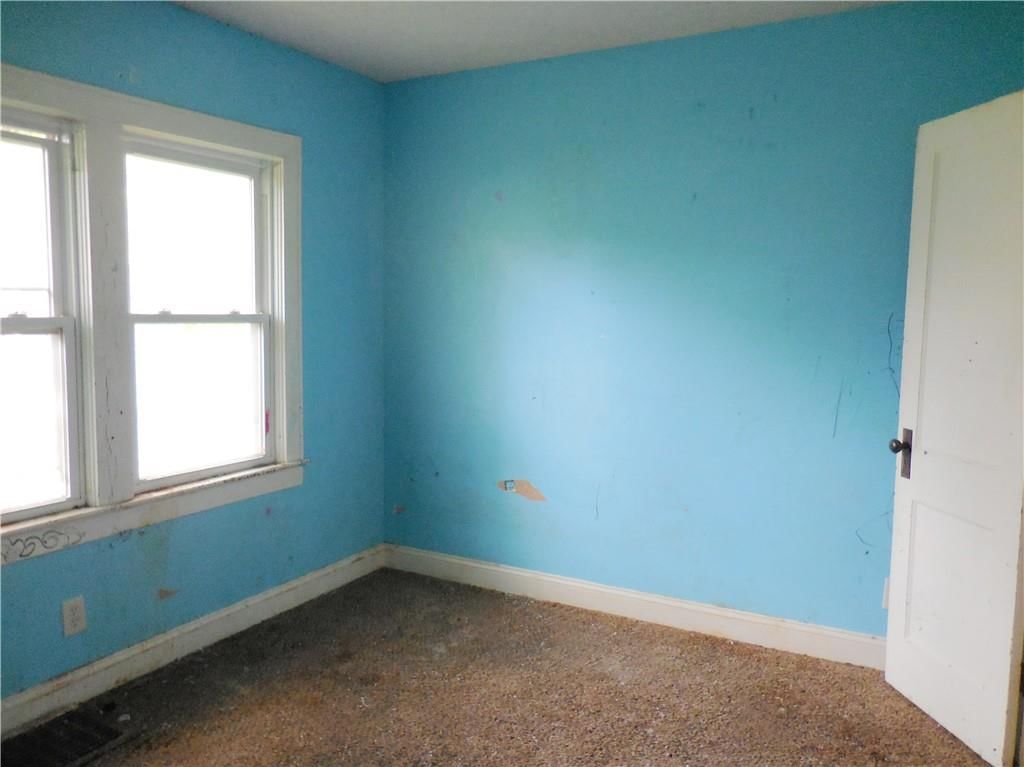 2633 S 36th Street — photo 13