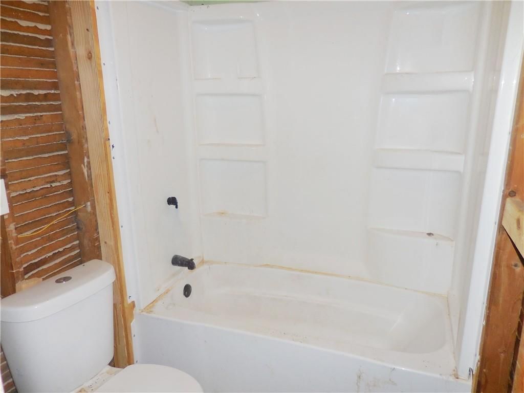 2633 S 36th Street — photo 14