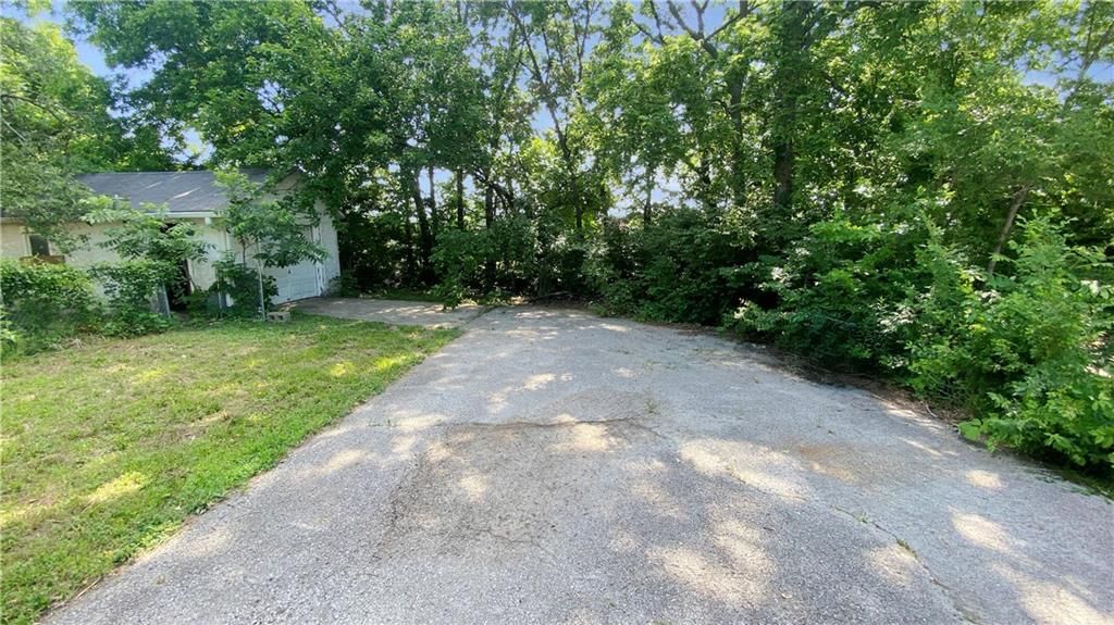 2633 S 36th Street — photo 24