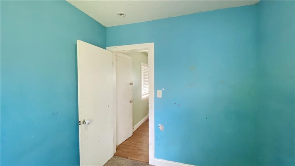 2633 S 36th Street — photo 29