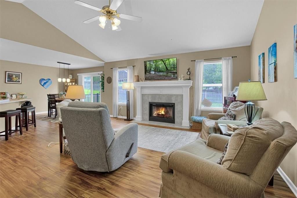 512 Brentwood Drive — photo 7