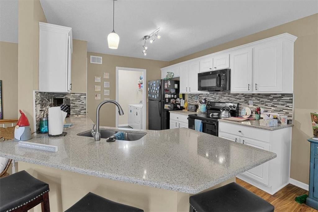512 Brentwood Drive — photo 12