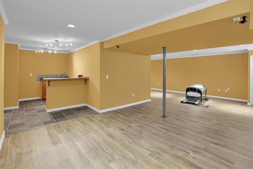 512 Brentwood Drive — photo 27