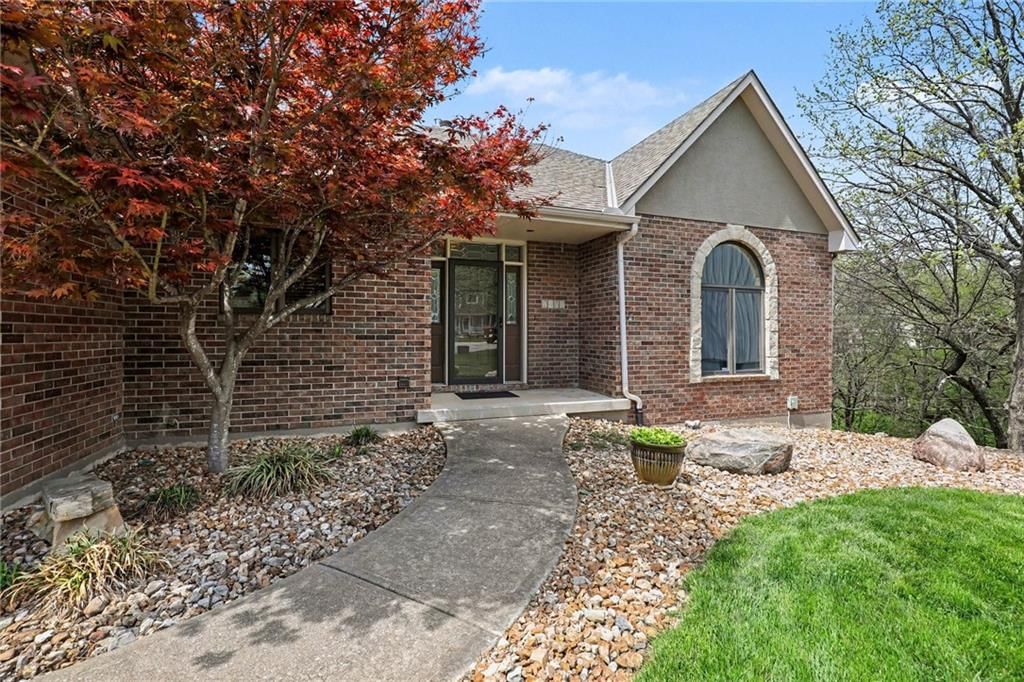 2401 SW Whispering Creek Court — photo 55