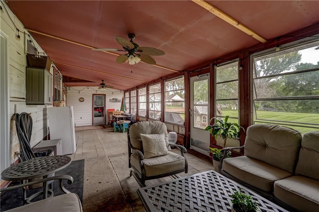 9004 E 31st Street — photo 34