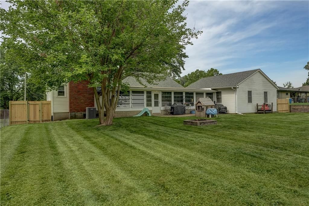 9004 E 31st Street — photo 38