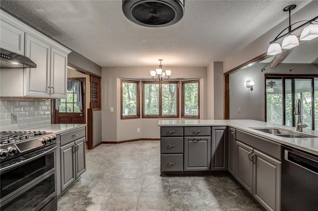 17601 River Drive — photo 12