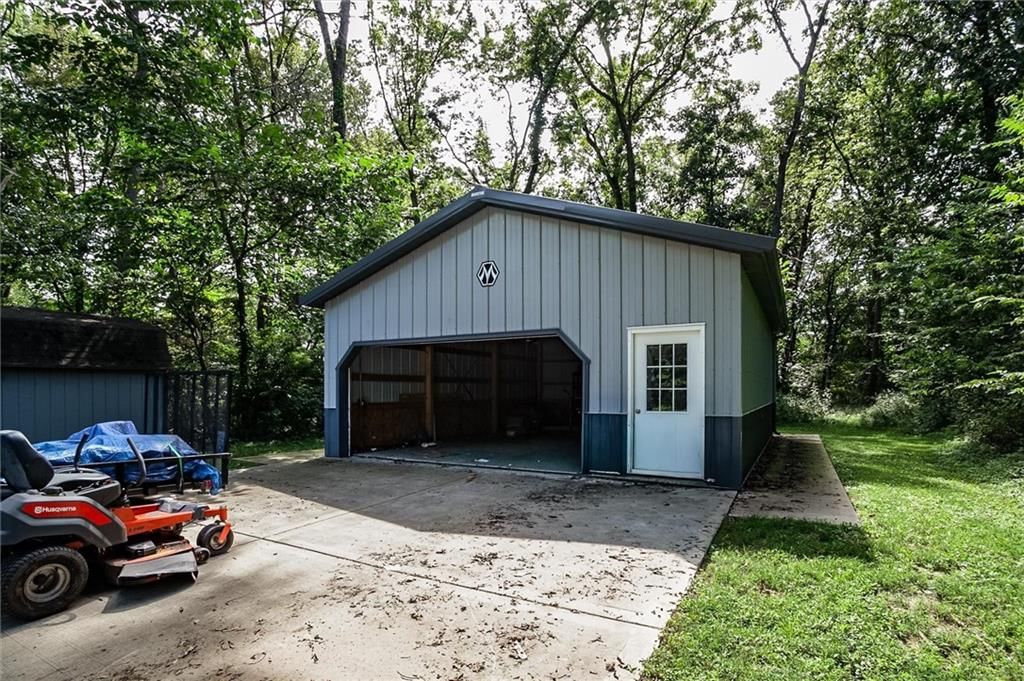17601 River Drive — photo 30
