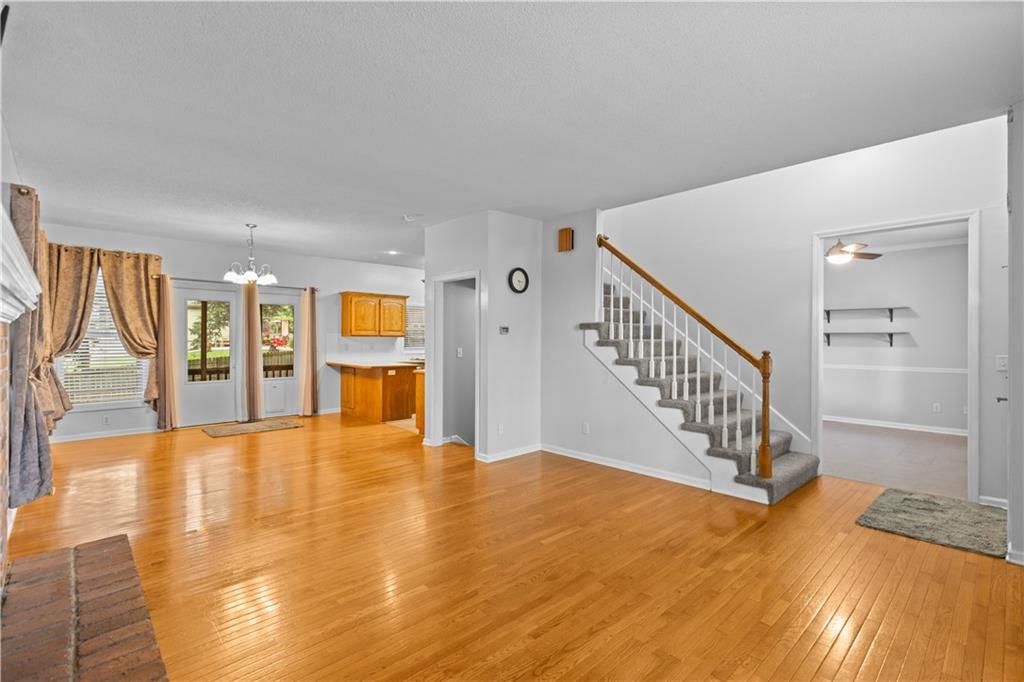 34561 W 85th Terrace — photo 4