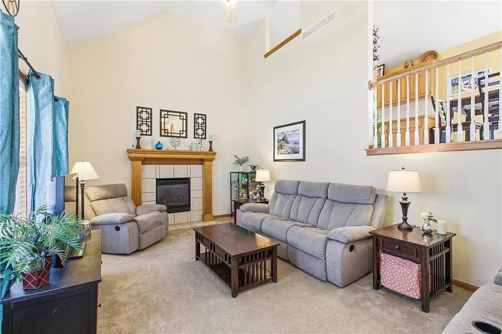 1105 NW LONG Drive — photo 4