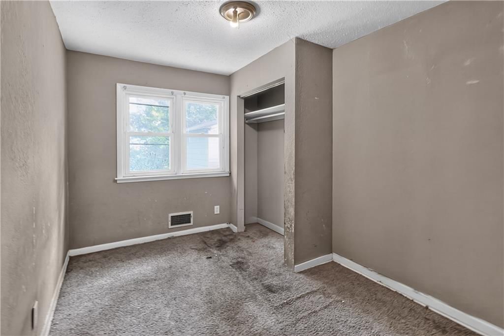 1322 E 82nd Street — photo 12