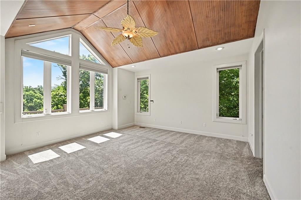 2210 SW Opossum Hollow Road — photo 20
