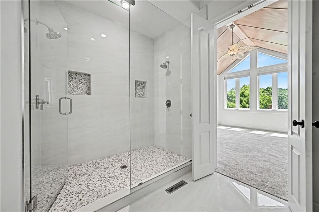 2210 SW Opossum Hollow Road — photo 24