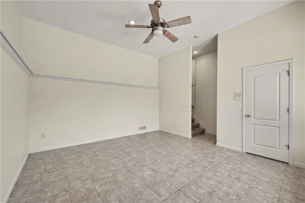 2210 SW Opossum Hollow Road — photo 38