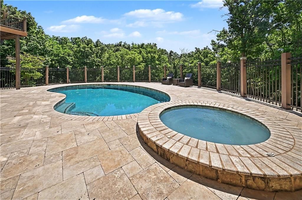 2210 SW Opossum Hollow Road — photo 39