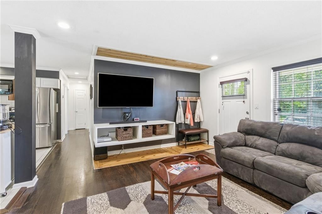 8727 Goddard Street — photo 4