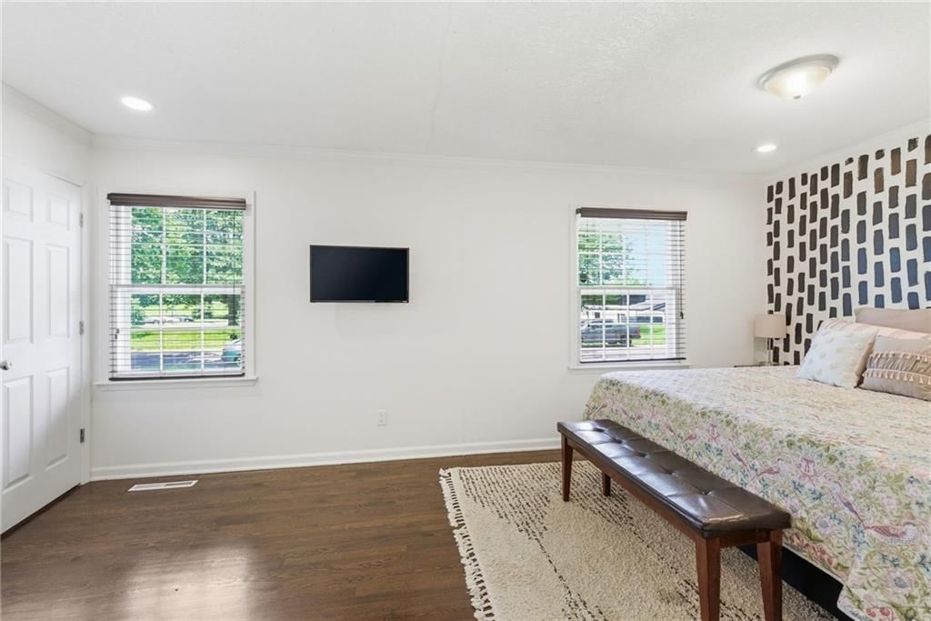 8727 Goddard Street — photo 12