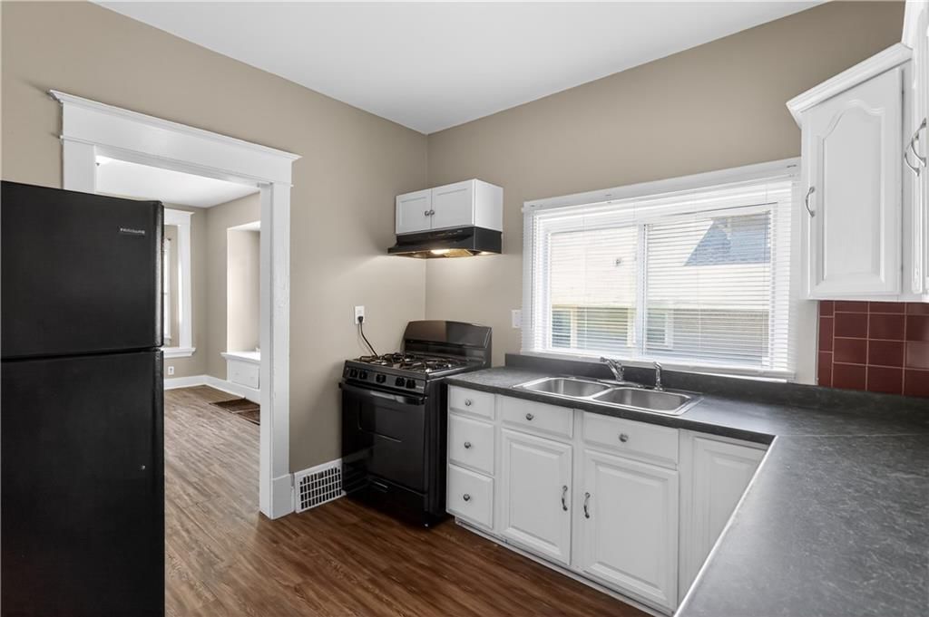 1829 Oakland Avenue — photo 14