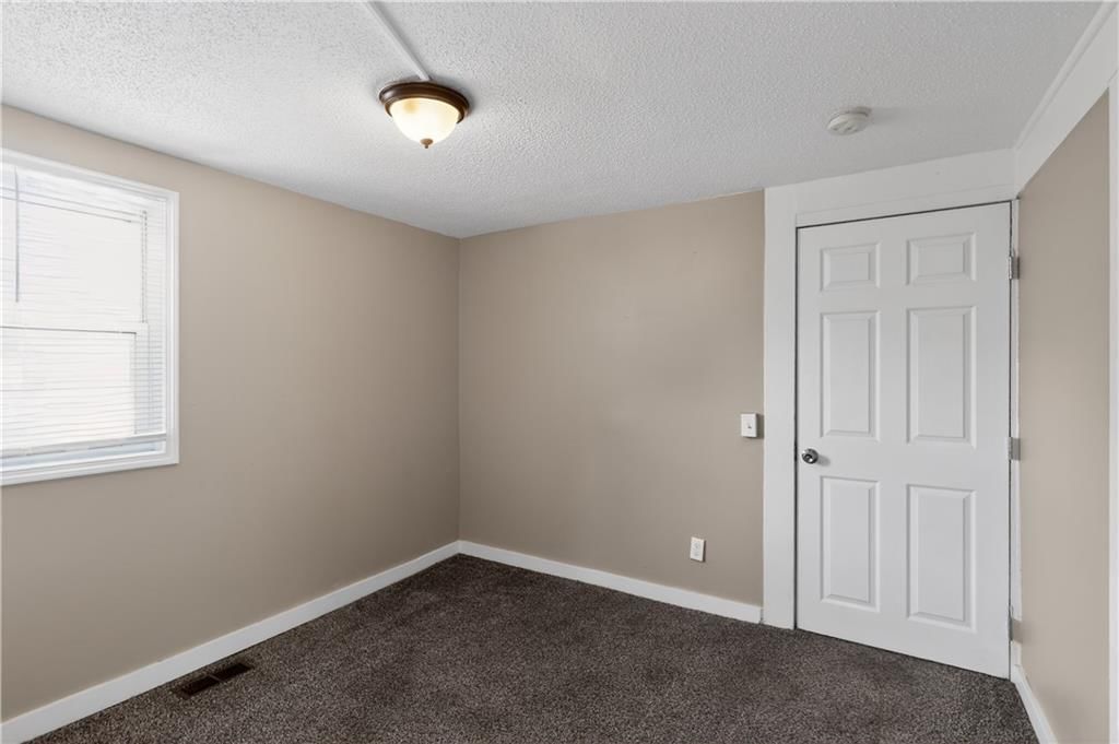 1829 Oakland Avenue — photo 20