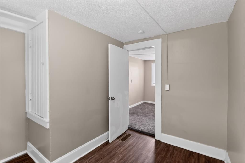 1829 Oakland Avenue — photo 22