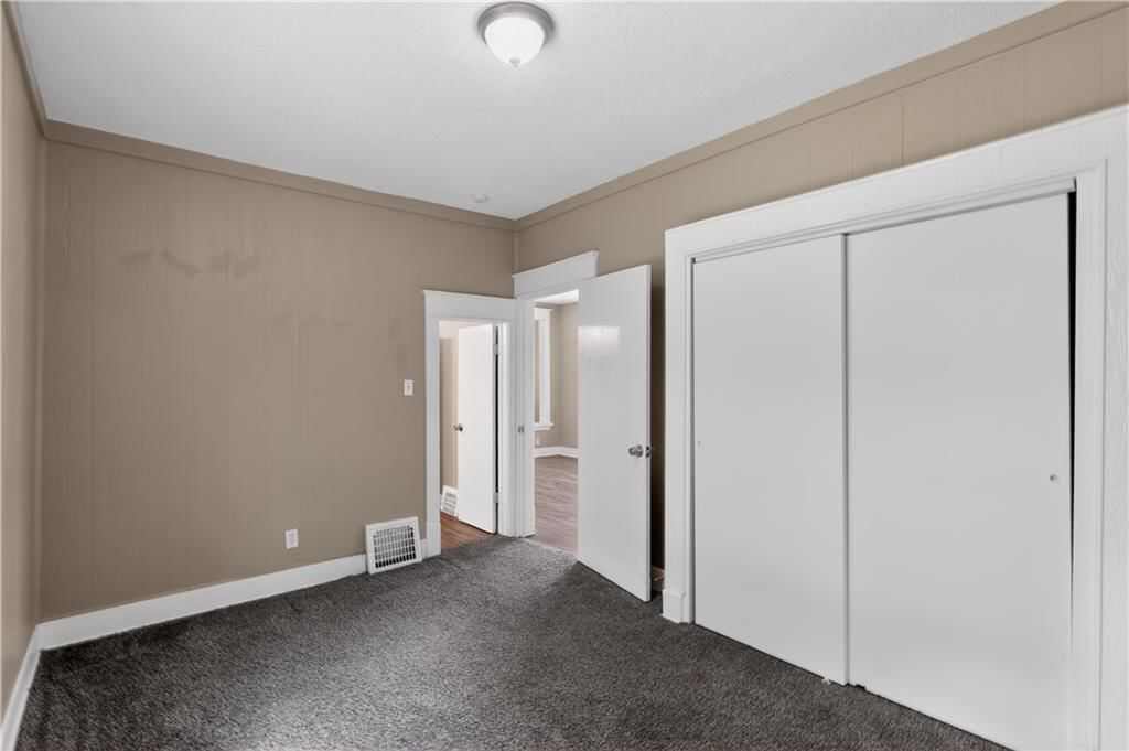 1829 Oakland Avenue — photo 26