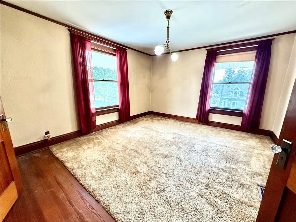 210 N Grand Avenue — photo 27