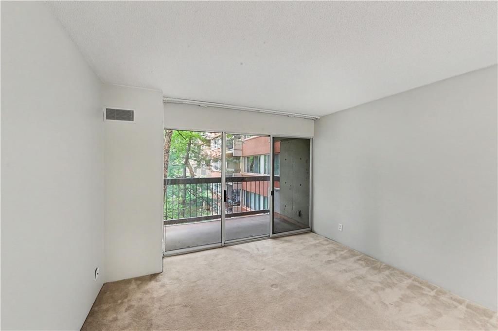 2525 Main Street — photo 9