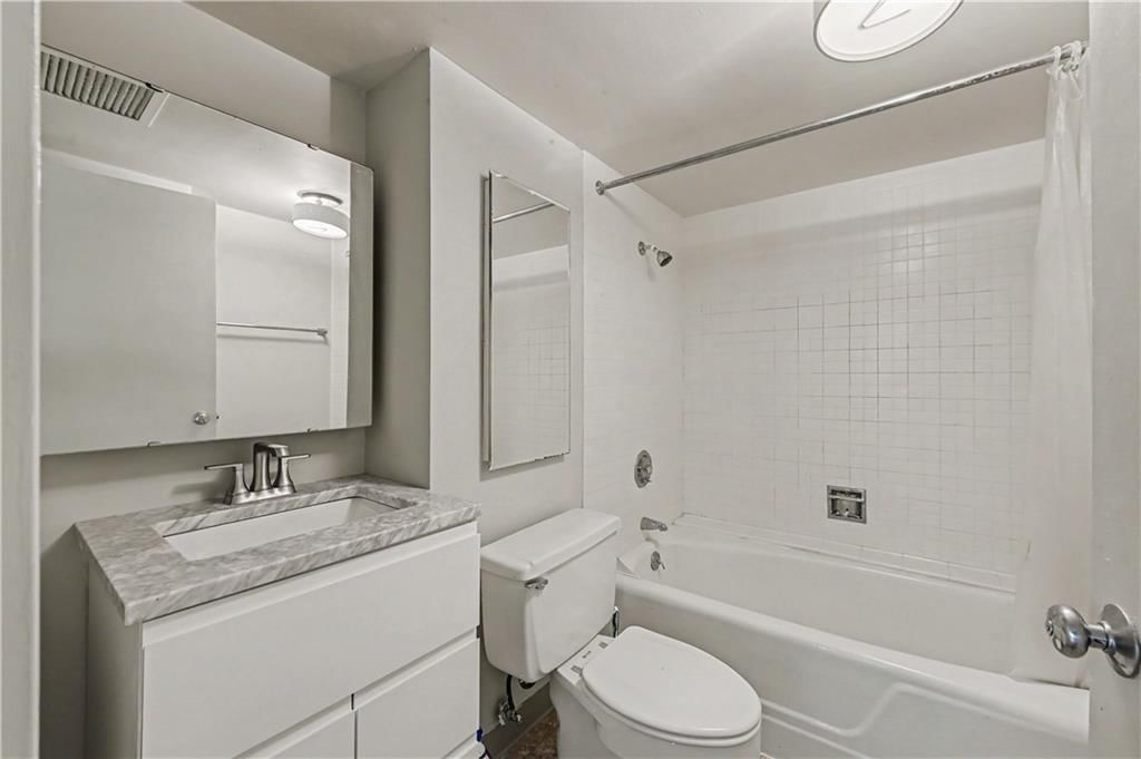 2525 Main Street — photo 16