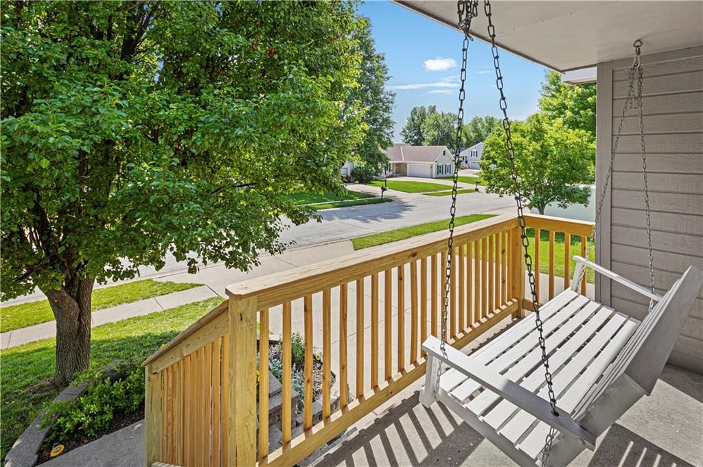 906 Pine Crest Avenue — photo 2