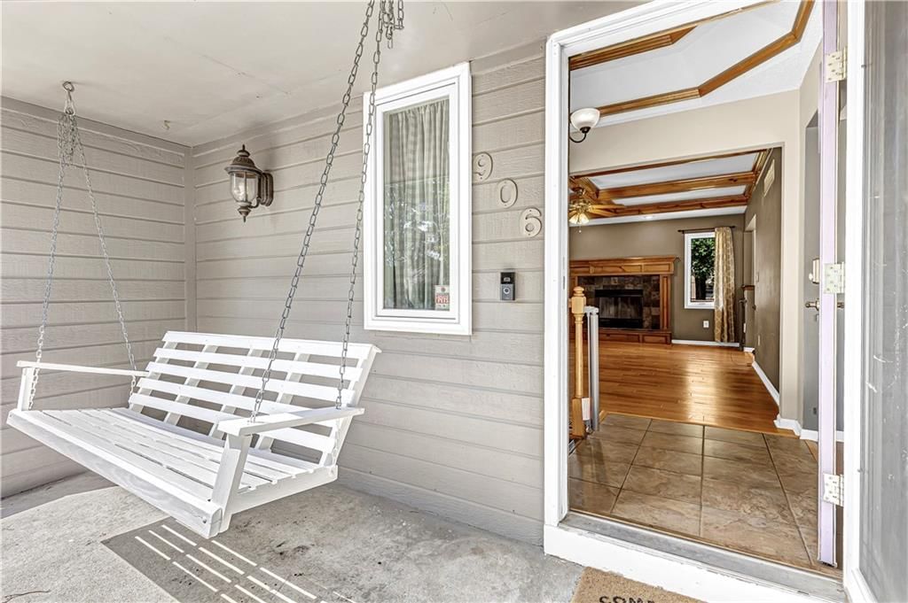 906 Pine Crest Avenue — photo 3