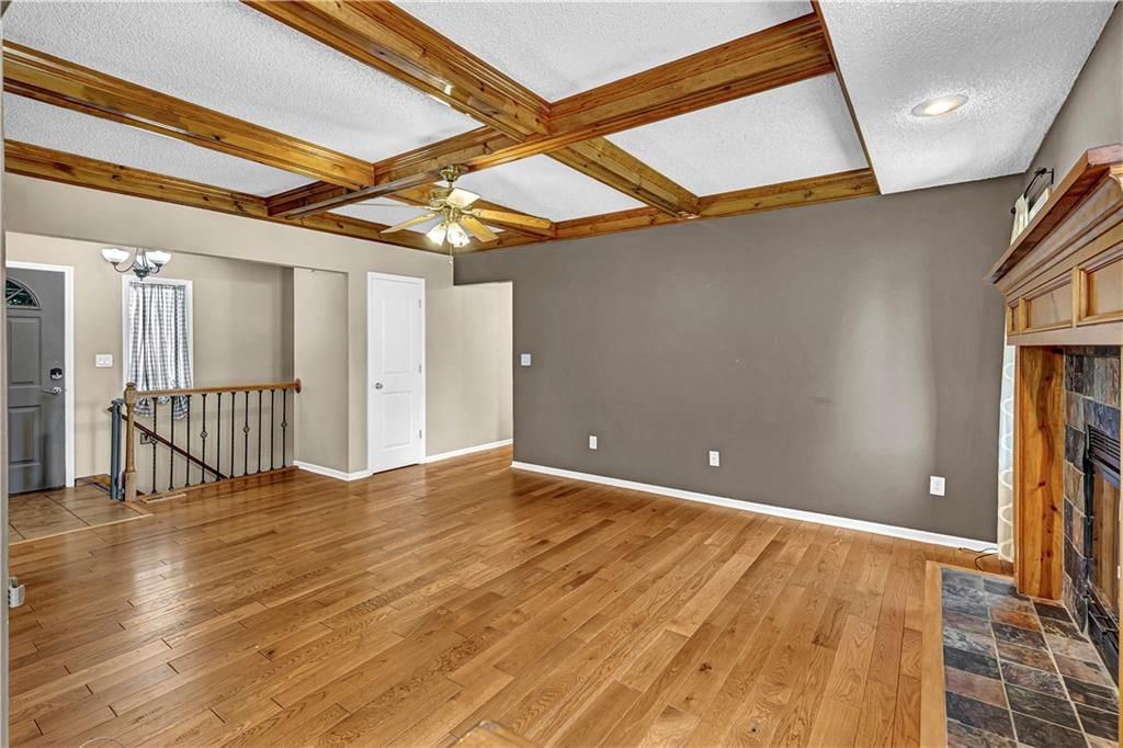 906 Pine Crest Avenue — photo 8