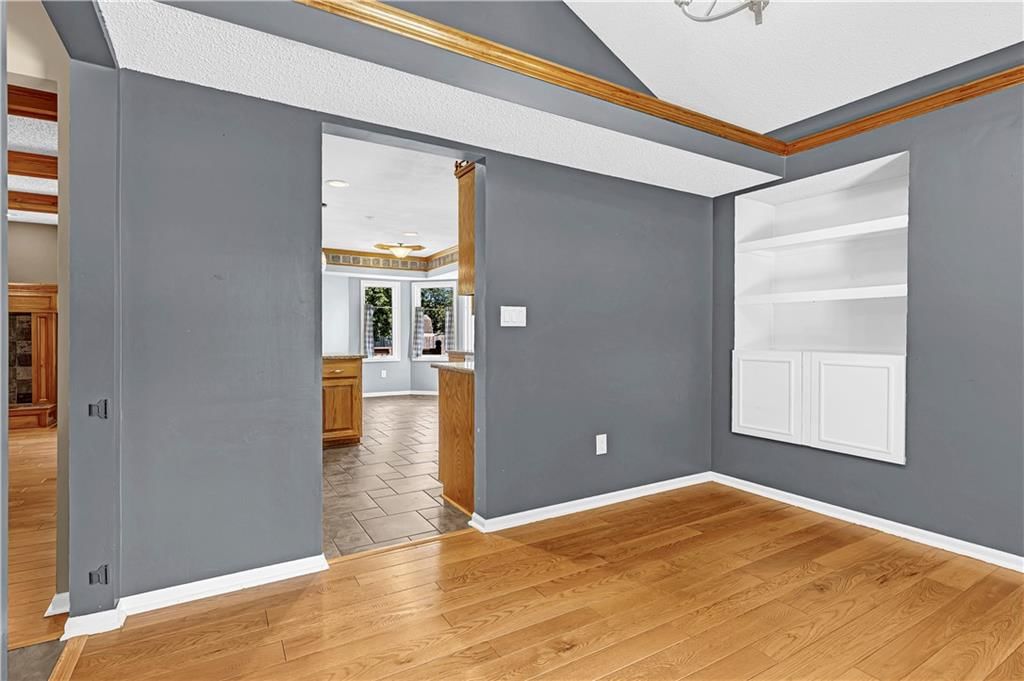 906 Pine Crest Avenue — photo 16
