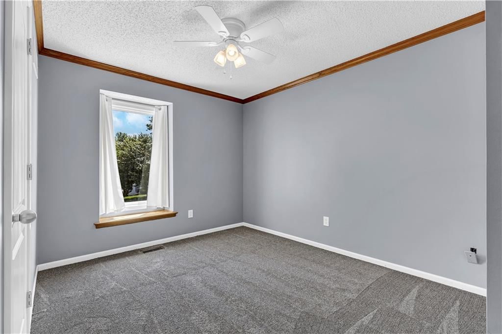 906 Pine Crest Avenue — photo 21