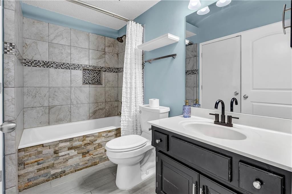 906 Pine Crest Avenue — photo 24