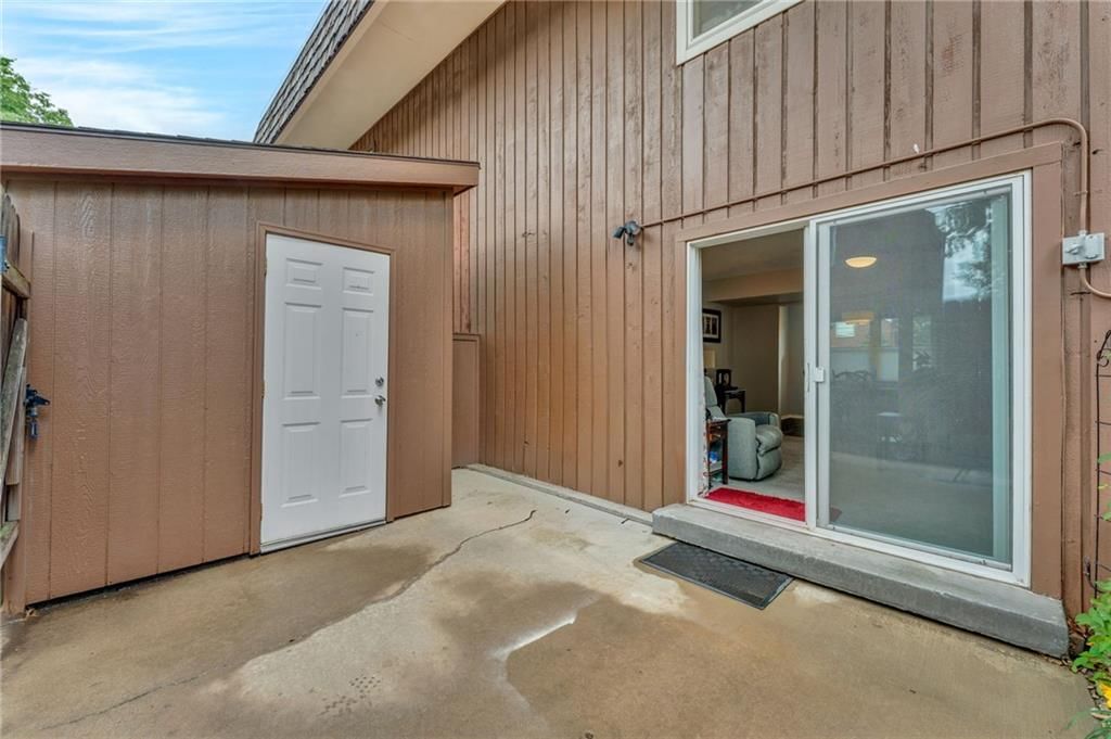 5456 SW 12th Terrace — photo 9
