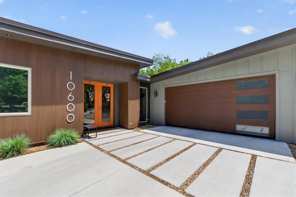 10600 Chateau Lane — photo 5