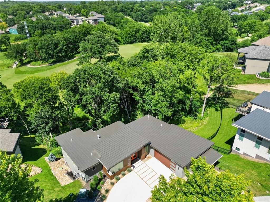10600 Chateau Lane — photo 11