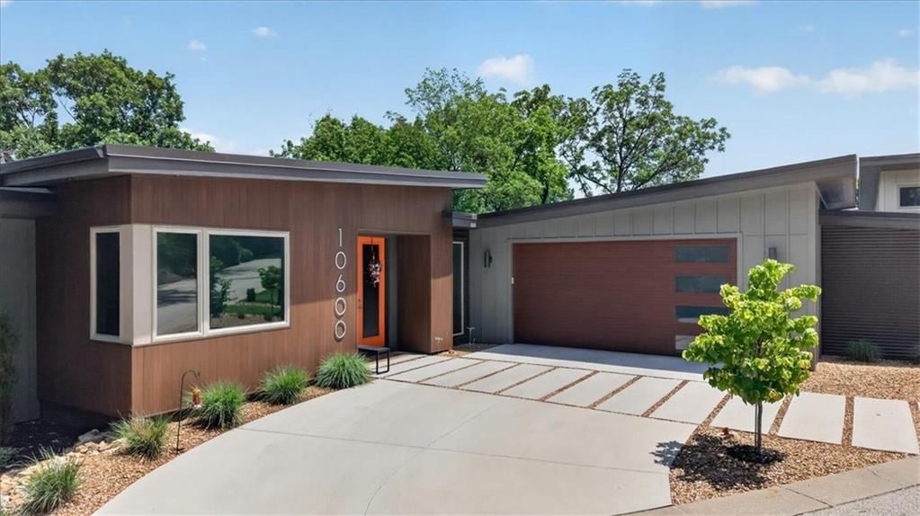 10600 Chateau Lane — photo 15