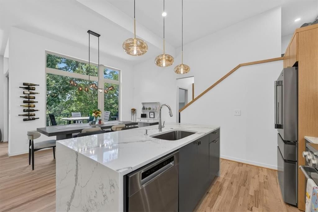 10600 Chateau Lane — photo 32